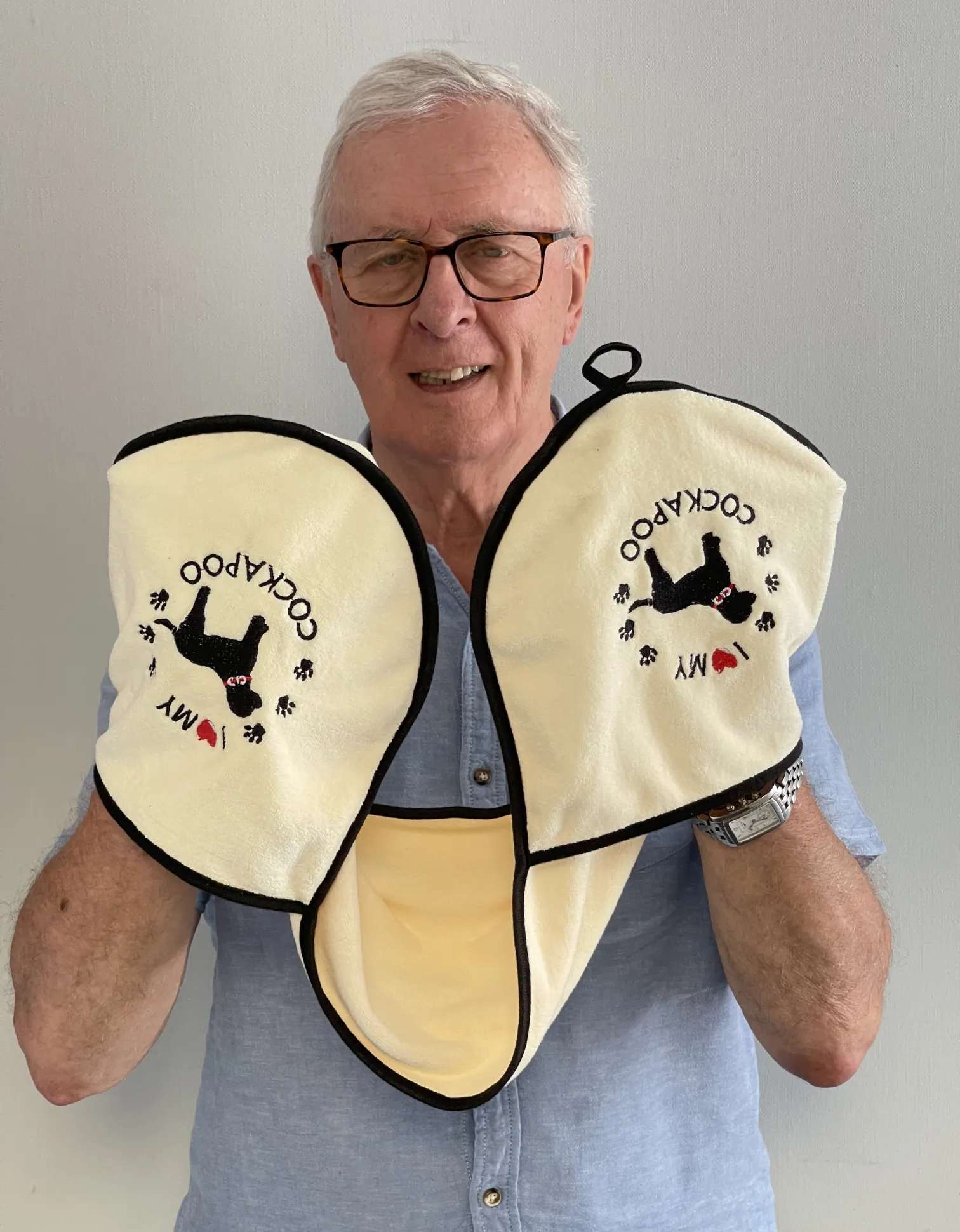 Micropore Drying Mitts Featuring 24 Embroidered Dog Breeds